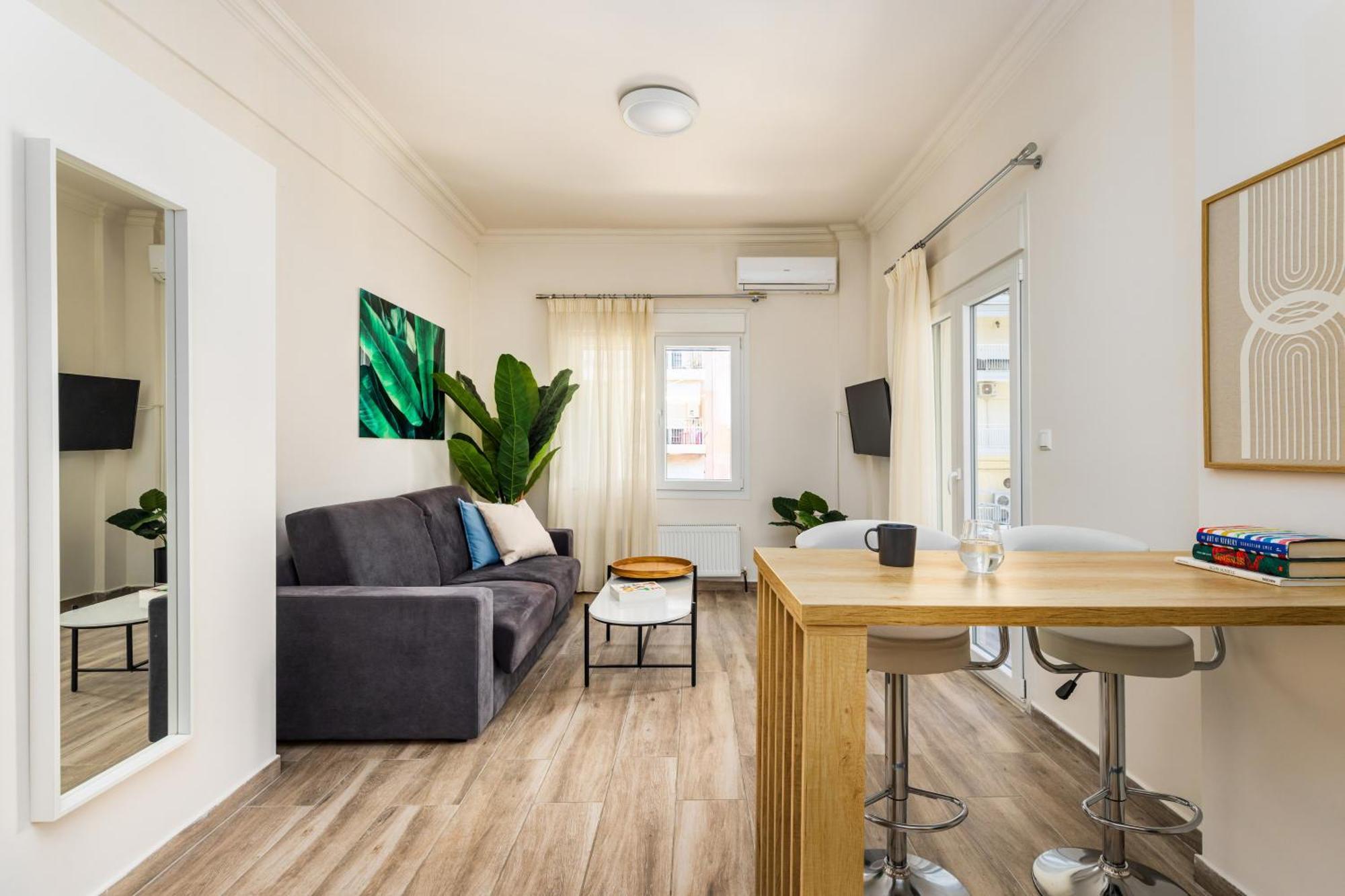 Tropical & Faces By Nest Apartament *